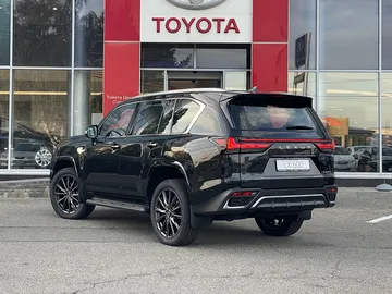 Купить Lexus LX, IV Черный 600 3.5 AT (415 л.с.) 4WD от 23300000 ₽. в Ставрополе