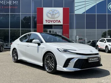 Купить Toyota Camry, XV80 Белый 2.0hyb CVT (197 л.с.) от 4350000 ₽. в Ставрополе