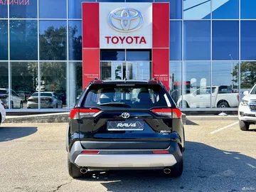 Купить Toyota RAV4, V Чёрный 2.0 4WD CVT (171 л.с.) от 4250000 ₽. в Ставрополе