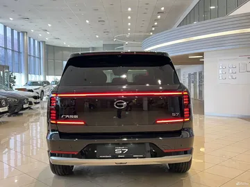 Купить Trumpchi S7, I Чёрный 1.5hyb 4WD AT (501 л.с.) от 4800000 ₽. в Ставрополе