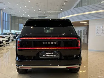 Купить Zeekr 9X, I Чёрный 2.0hyb 4WD AT (898 л.с.) от 12950000 ₽. в Ставрополе