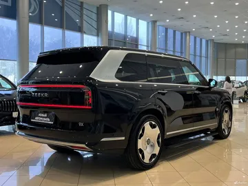 Купить Zeekr 9X, I Чёрный 2.0hyb 4WD AT (898 л.с.) от 12950000 ₽. в Ставрополе