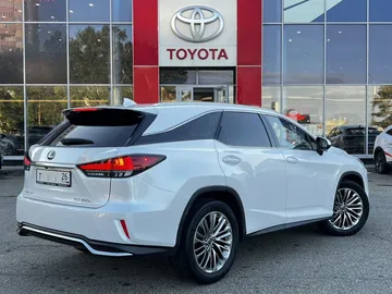 Купить Lexus RX White 350L 3.5 AT (294 л.с.) 4WD от 6500000 ₽. в Ставрополе