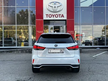 Купить Lexus RX White 350L 3.5 AT (294 л.с.) 4WD от 6500000 ₽. в Ставрополе