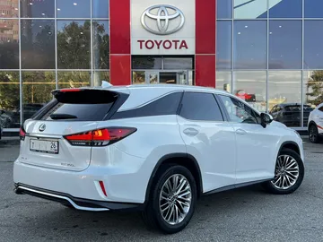 Купить Lexus RX White 350L 3.5 AT (294 л.с.) 4WD от 6500000 ₽. в Ставрополе