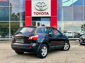 Купить Nissan Qashqai Violet 1.6 CVT (117 л.с.) от 880000 ₽. в Ставрополе