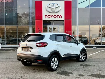 Купить Renault Kaptur White 1.6 MT (114 л.с.) от 1514000 ₽. в Ставрополе