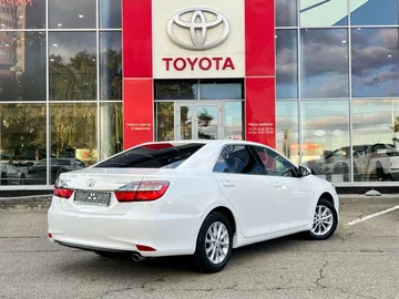 Купить Toyota Camry White 2.5 AT (181 л.с.) от 2650000 ₽. в Ставрополе